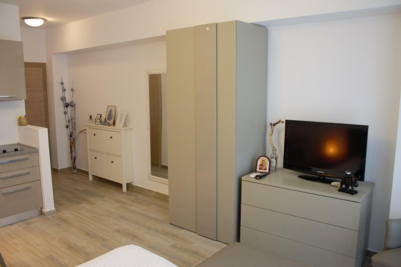 Luxury Studio 42 De Silva Mamaia Extérieur photo